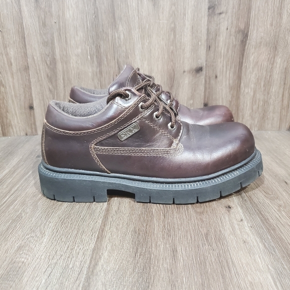 Skechers Other - Skechers SKX Brown Leather Low Top Boot